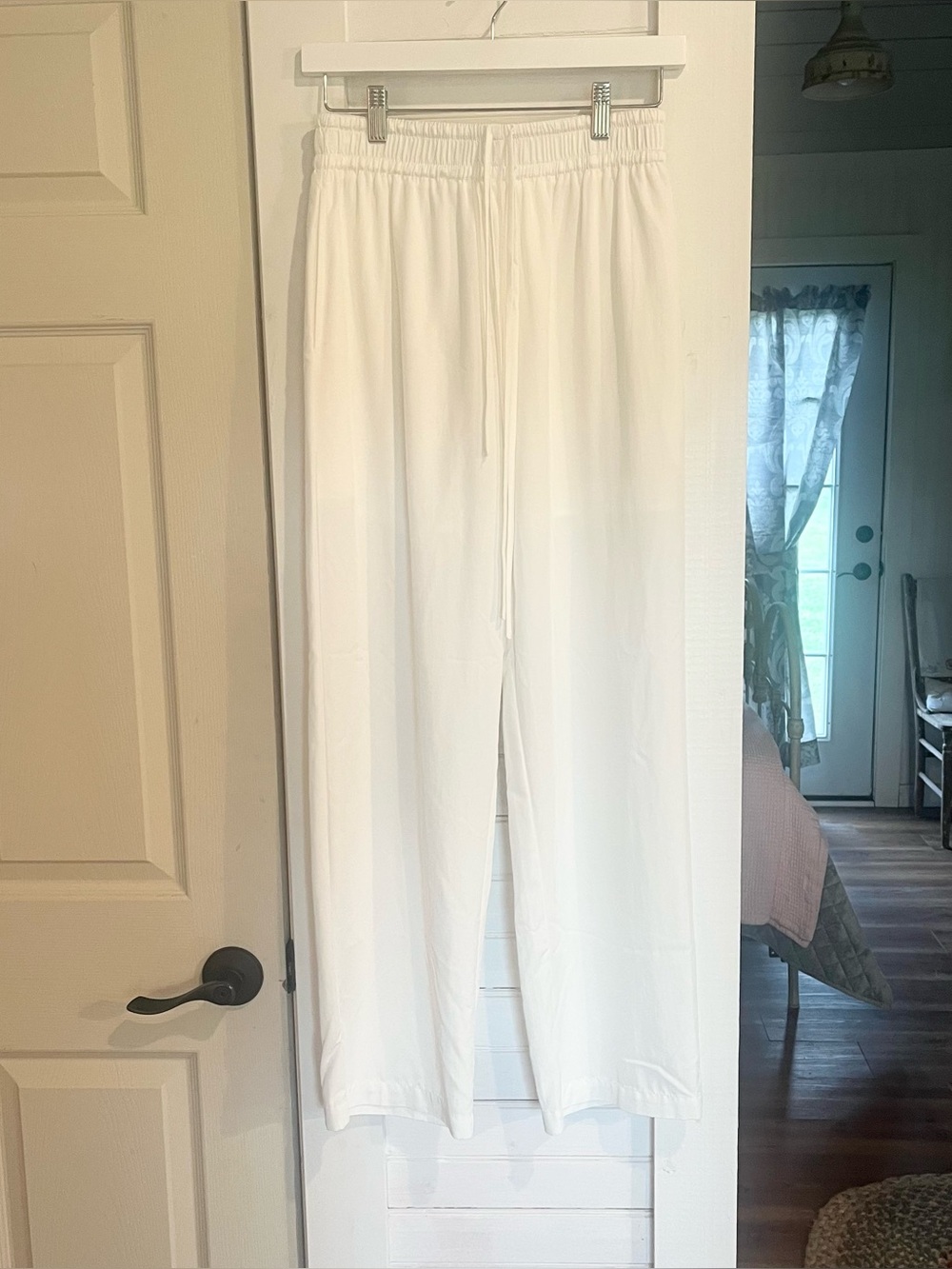 Elle Grey Women's Wide Leg Drawstring Pants in White